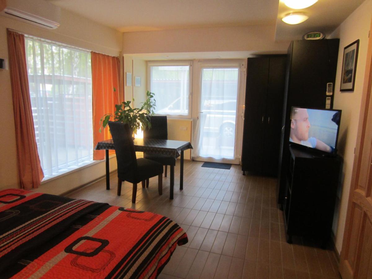 Elso Fecske Apartmanok Siófok Extérieur photo