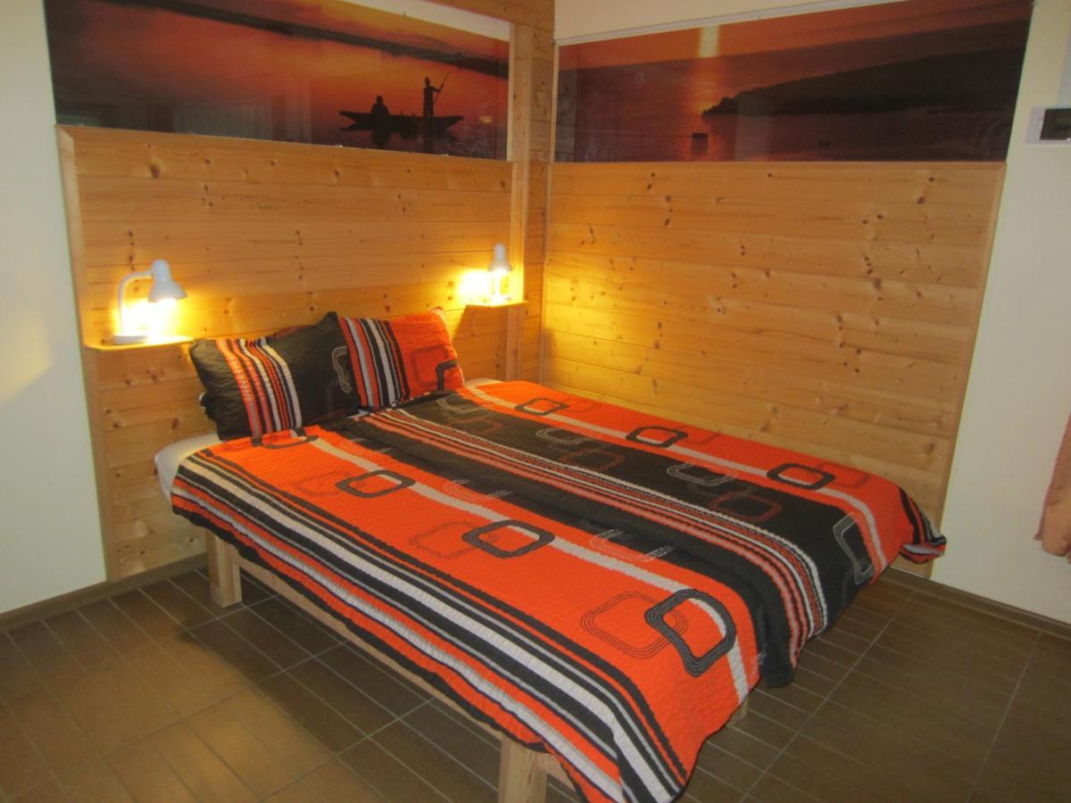 Elso Fecske Apartmanok Siófok Extérieur photo