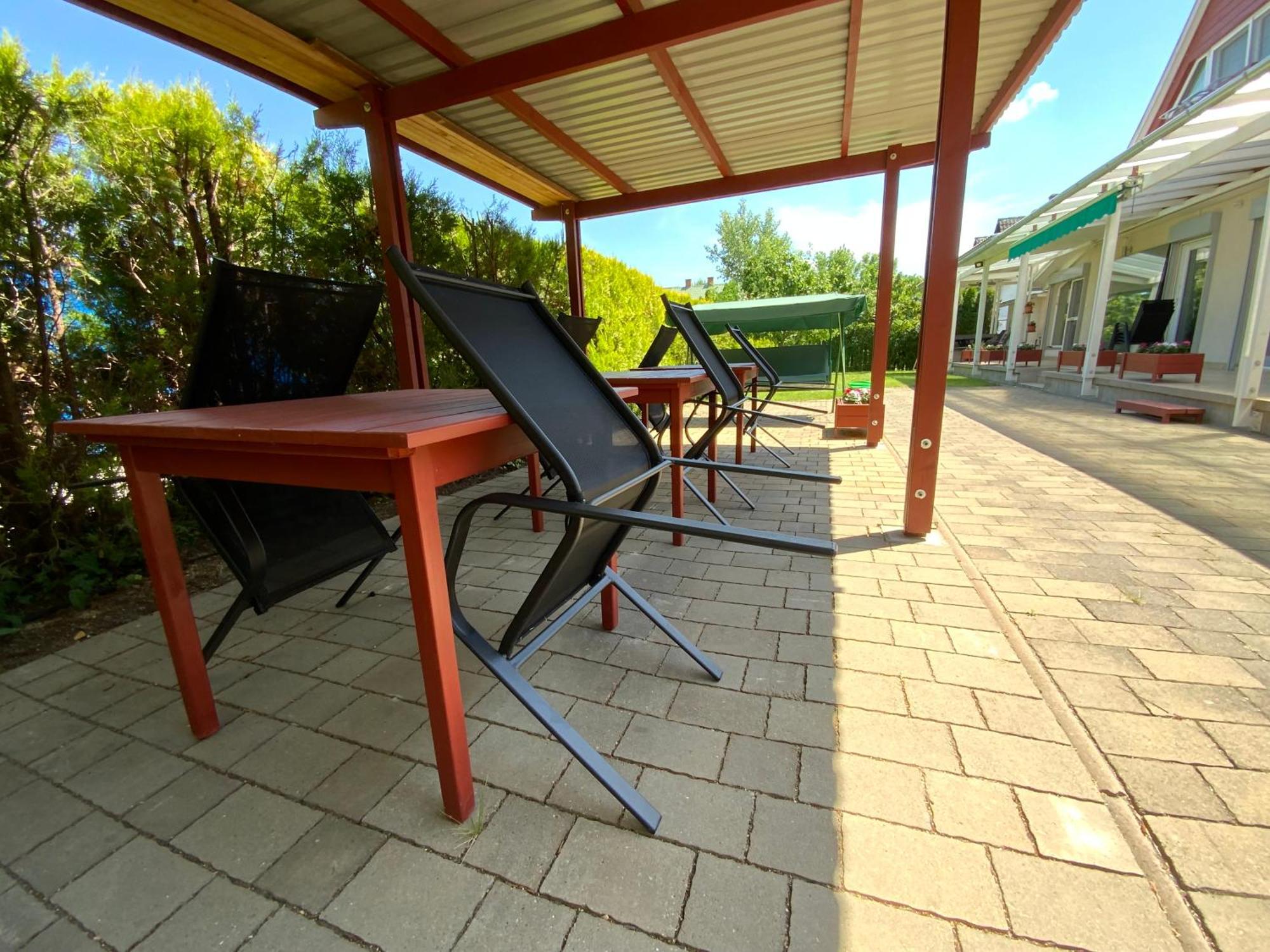 Elso Fecske Apartmanok Siófok Extérieur photo
